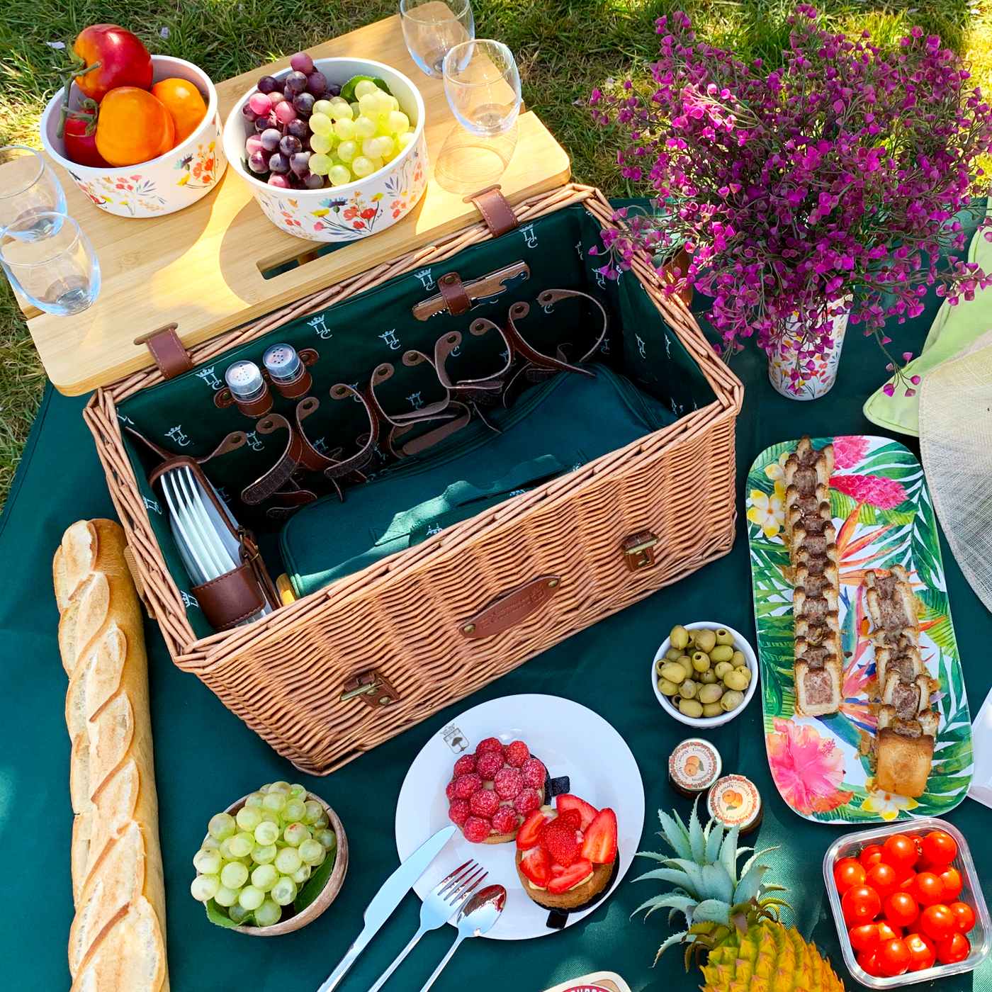 Picknickmand Saint-honoré groen met tafel - 4 personnes
