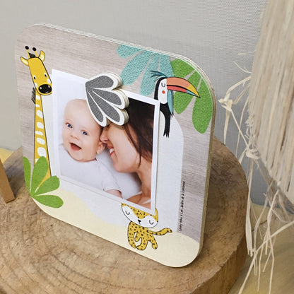 Houten Fotolijst voor babyfoto'smet magneet "Gigi de giraf" voor de babykamer